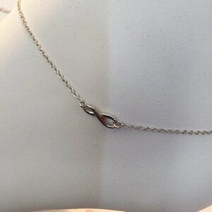 925 sterling silver delicate 9” anklet cuff with 1” extender Simply stunning!